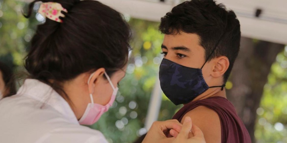 Minas amplia vacinação contra meningite C para pessoas de 16 a 30 anos