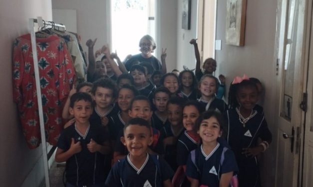 Alunos da Escola Célia de Melo visitam Museu e Casa do Engenheiro