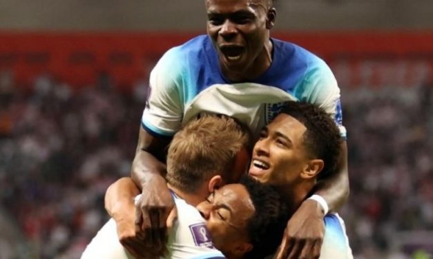 Inglaterra estreia na Copa do Mundo com goleada histórica sobre o Irã
