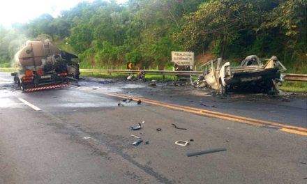 Formiguense de 19 anos morre após colisão entre caminhão de combustíveis e caminhonete na MG-050