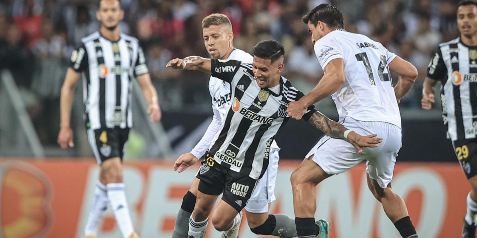 Atlético é derrotado pelo Botafogo e perde chance de entrar no G6
