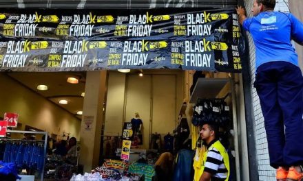 Black Friday: propaganda enganosa e atraso na entrega são principais queixas