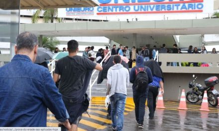 Provas do Enade são aplicadas neste domingo em todo o país