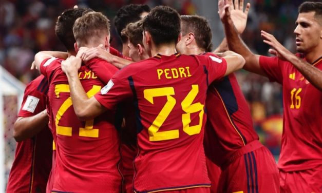 Ferrán Torres faz dois e Espanha goleia Costa Rica por 7 a 0 na estreia da Copa