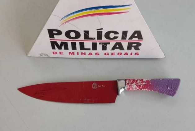 Mulher mata marido em Cláudio, chama PM e alega legítima defesa