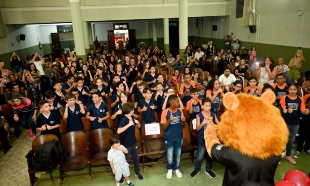 Formatura dos alunos do Proerd é realizada em Formiga