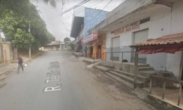 Homem é morto com golpes de machado, marreta e faca durante discussão em Esmeraldas