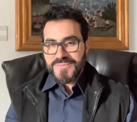 Padre Fábio de Melo convida formiguenses a participar da inauguração da iluminação natalina