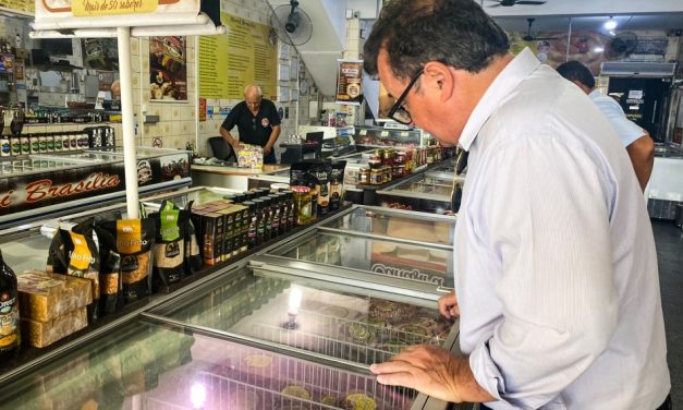 Em Formiga, secretário de Agricultura conhece ações do Serviço de Inspeção Municipal 