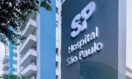 Após novos bloqueios, MEC diz que não conseguirá pagar os 14 mil residentes médicos em dezembro