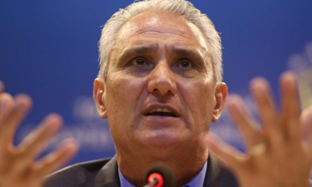 Tite é assaltado no Rio e ainda leva bronca por ter perdido a Copa do Mundo