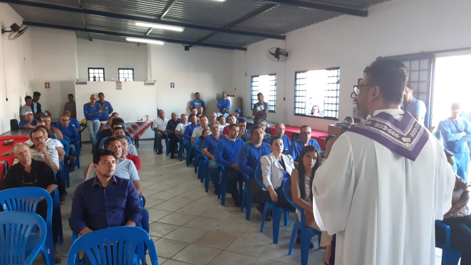 Saae realiza missa em ação de graças em Formiga
