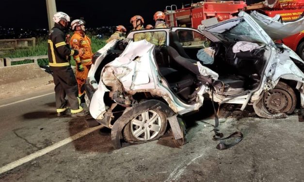 Cinco pessoas ficam feridas após grave acidente no Anel Rodoviário, em BH