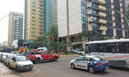 PM investiga suspeita de bomba em mochila deixada perto de hotel em Brasília