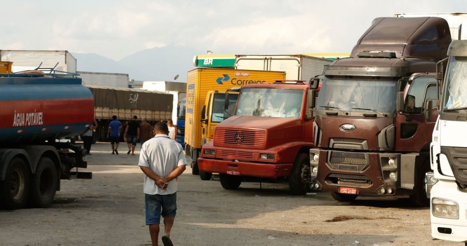 Última parcela dos auxílios Caminhoneiro e Taxista será paga neste sábado