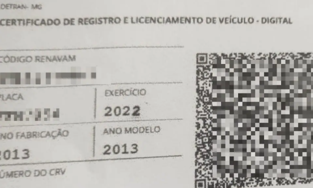 Motorista altera documento de caminhão com mais de 60 multas e é preso em MG