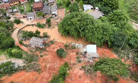 Sobe para 3 o número de mortos em desabamento de encosta em MG