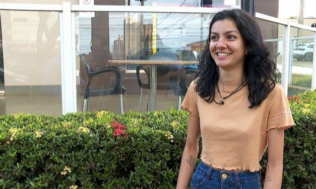 ‘Devia ser natural’, diz mulher que devolveu ao dono bolsa perdida com R$ 7 mil em Ribeirão Preto