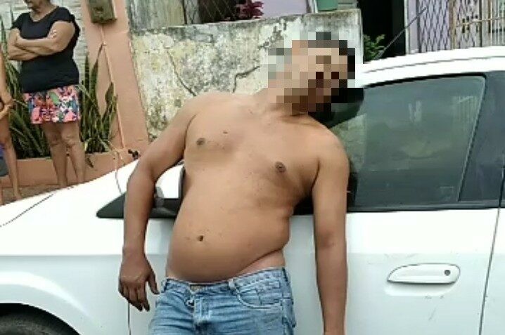 Corpo de homem é encontrado em pé encostado em carro no Maranhão