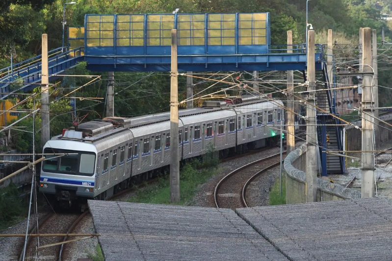 Metrô de BH é arrematado por R$ 25,7 milhões em leilão de lance único