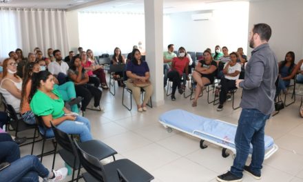 Servidores da Saúde em Formiga participam de treinamento baseado em urgências e emergências