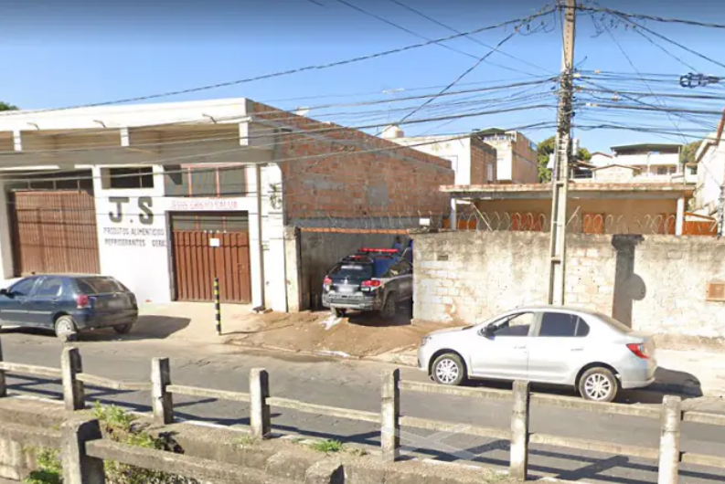 Homem é executado no próprio lava-jato diante dos filhos em MG