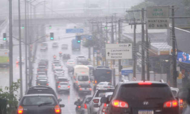 99% das cidades mineiras estão em alerta para temporal de até 100mm nesta segunda
