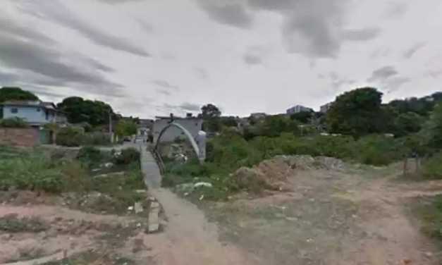 MG: Corpo de homem é achado com ferimentos na cabeça dentro de córrego