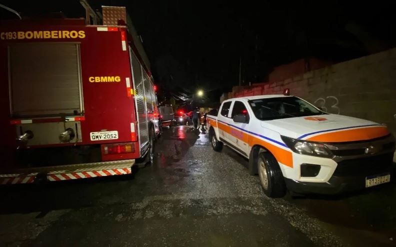 Idoso de 82 anos morre soterrado após deslizamento em MG