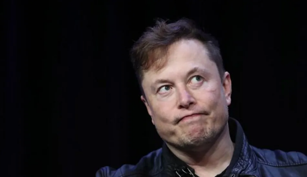 Elon Musk bate recorde mundial de perda de fortuna