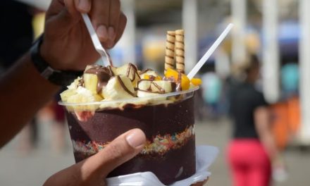 Jovem que matou pai de santo com açaí envenenado é preso em Minas