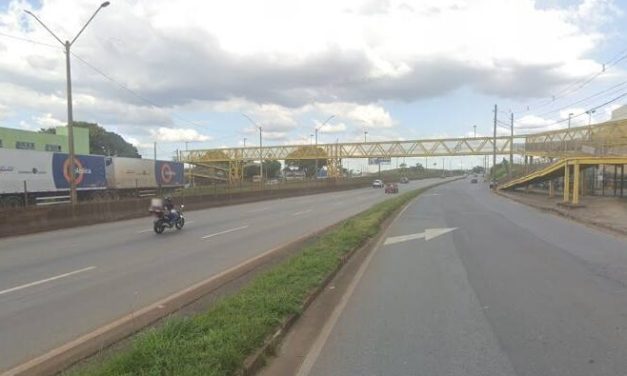 Jovem furta loja e morre atropelada durante fuga em Minas