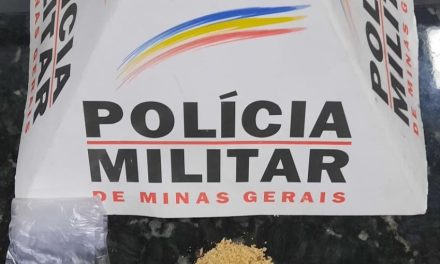 Jovem é preso e menor apreendido com drogas em Piumhi