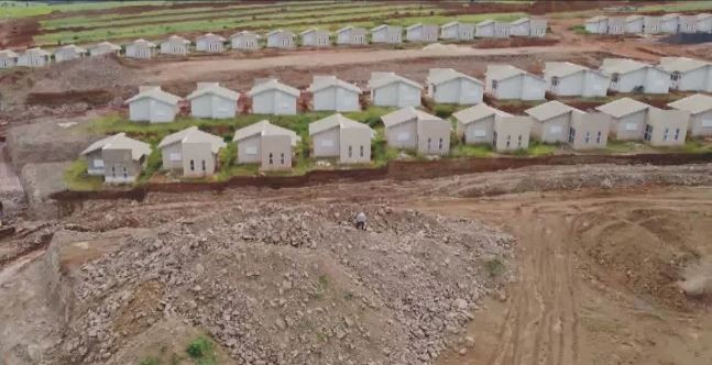Quase 300 fósseis de dinossauros são encontrados em Uberaba