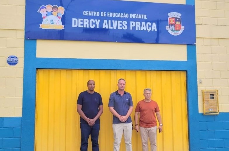 Comissão Especial de Educação inicia trabalhos de fiscalização nas escolas e Centros Infantis de Formiga