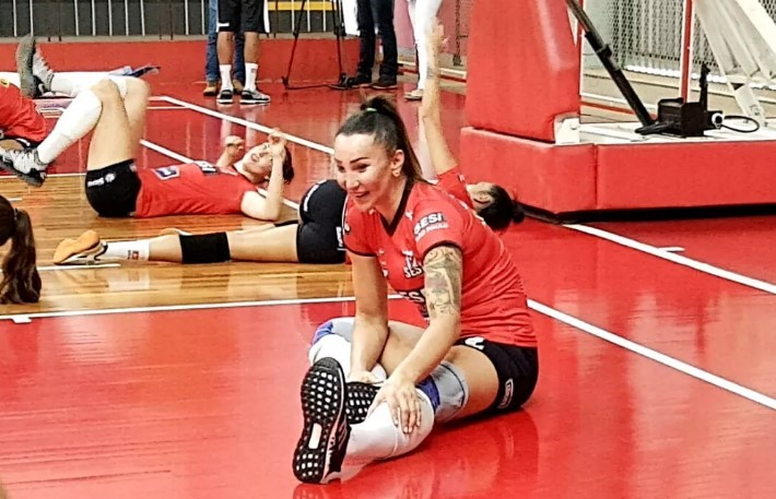 Tifanny repudia proibição de trans no atletismo: “Exclusão de mulheres”
