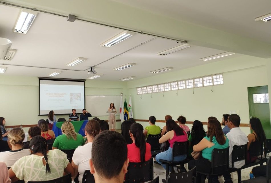 Servidores da Secretaria de Desenvolvimento Humano participam de capacitação em Arcos