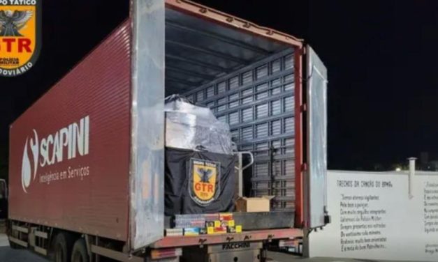 Polícia procura 6 suspeitos de roubarem caminhão com carga de cigarro avaliada em R$ 2 milhões