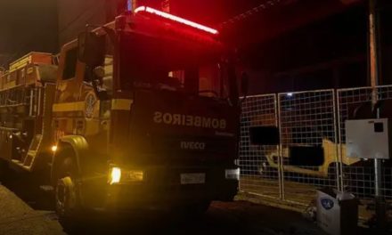 Incêndios em fábrica e lavandeira mobilizam bombeiros em Pará de Minas