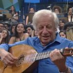 Juca Chaves, compositor e humorista, morre aos 84 anos
