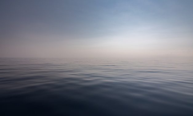 ‘Resgate milagroso’: pescador cai de barco e fica 24 horas no mar até ser salvo