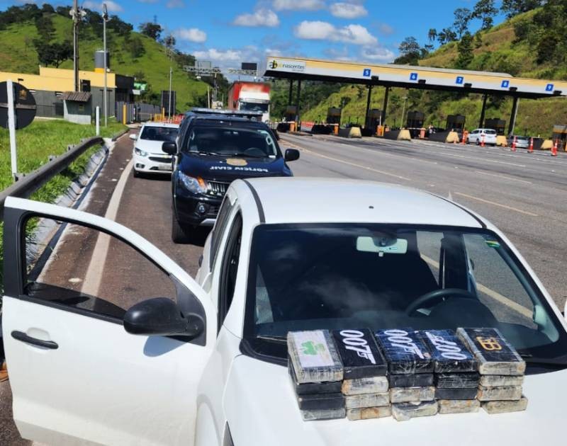 Polícia Civil apreende 20 kg de pasta base de cocaína em Itaúna