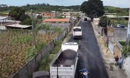 Iniciada pavimentação asfáltica no Recanto da Praia, em Formiga