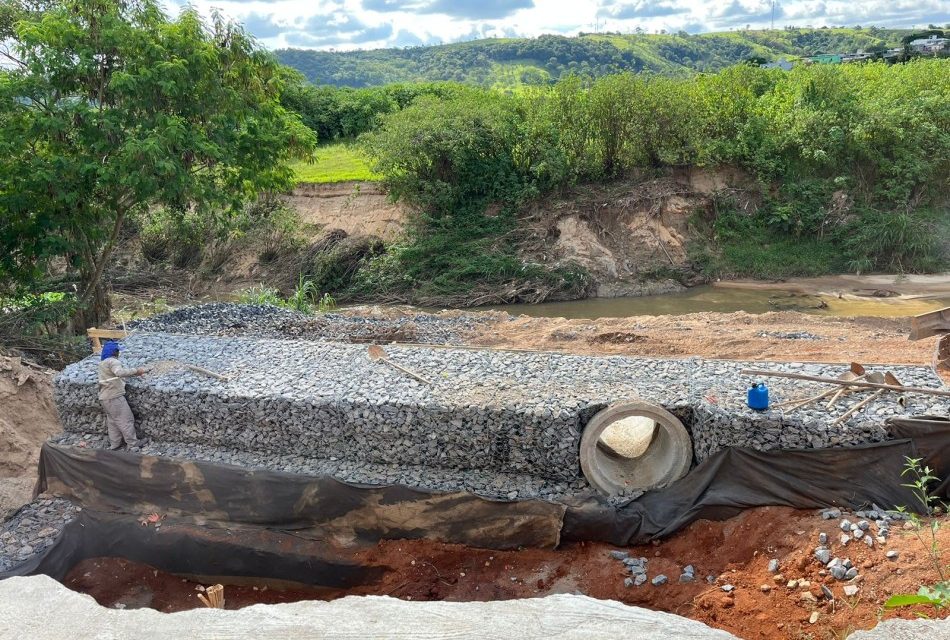 Realizadas obras de reconstituição após transbordamento de rios Formiga e Mata Cavalo   