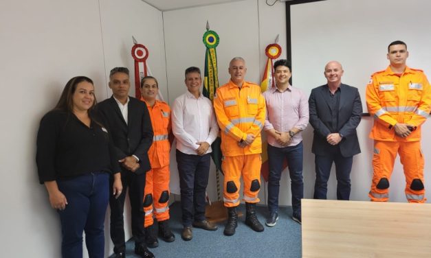 Reunião para discutir elevação do Corpo de Bombeiros de Formiga à Companhia é realizada na Cidade Administrativa