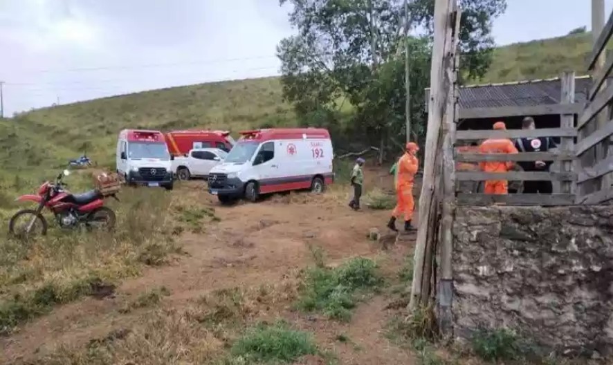 Touro mata vaqueiro em Minas