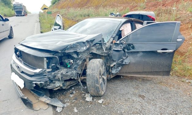 Condutor de veículo foge após se envolver em acidente na MG-439 em Formiga