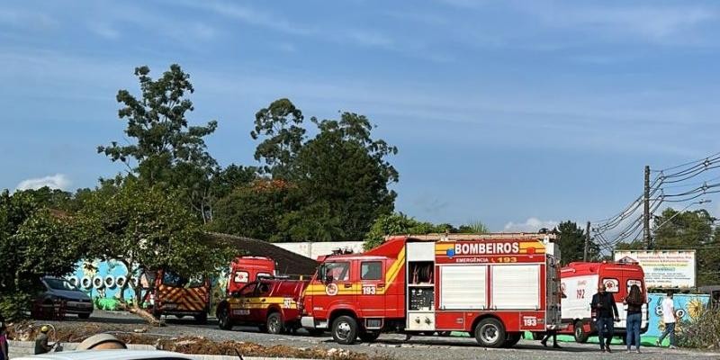 Autor de ataque saltou muro e matou crianças no pátio da creche