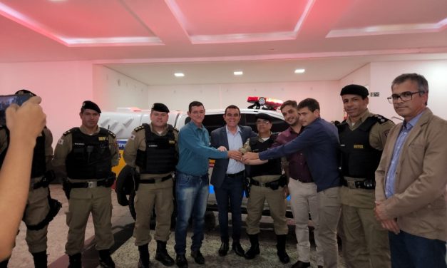 Cinturão Rural: Viatura é entregue para Polícia Militar para patrulhamento rural em Arcos e Iguatama