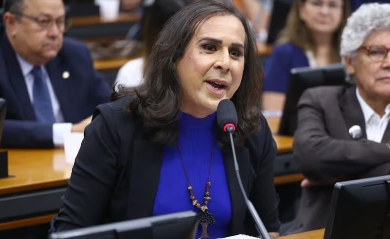 Duda quer igualar salário do presidente ao dos professores por três meses